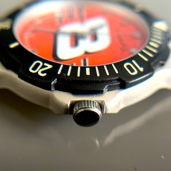 Dale Earnhart Jr. Game Time Quartz Analog Watch - Unisex - Picture 2 of 16